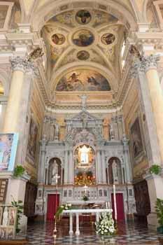 Basilica di San Giacomo Apostolo - Presbiterio